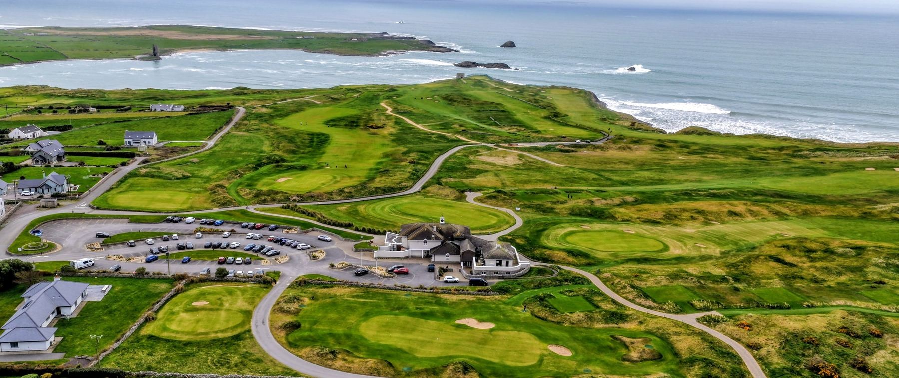 Tralee Golf Links on the Irish coast